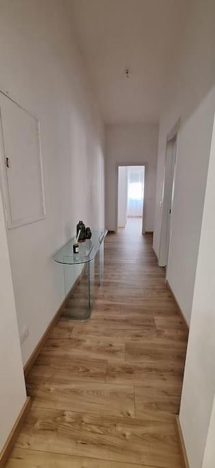 Faby & Fra Apartments Livorno Esterno foto