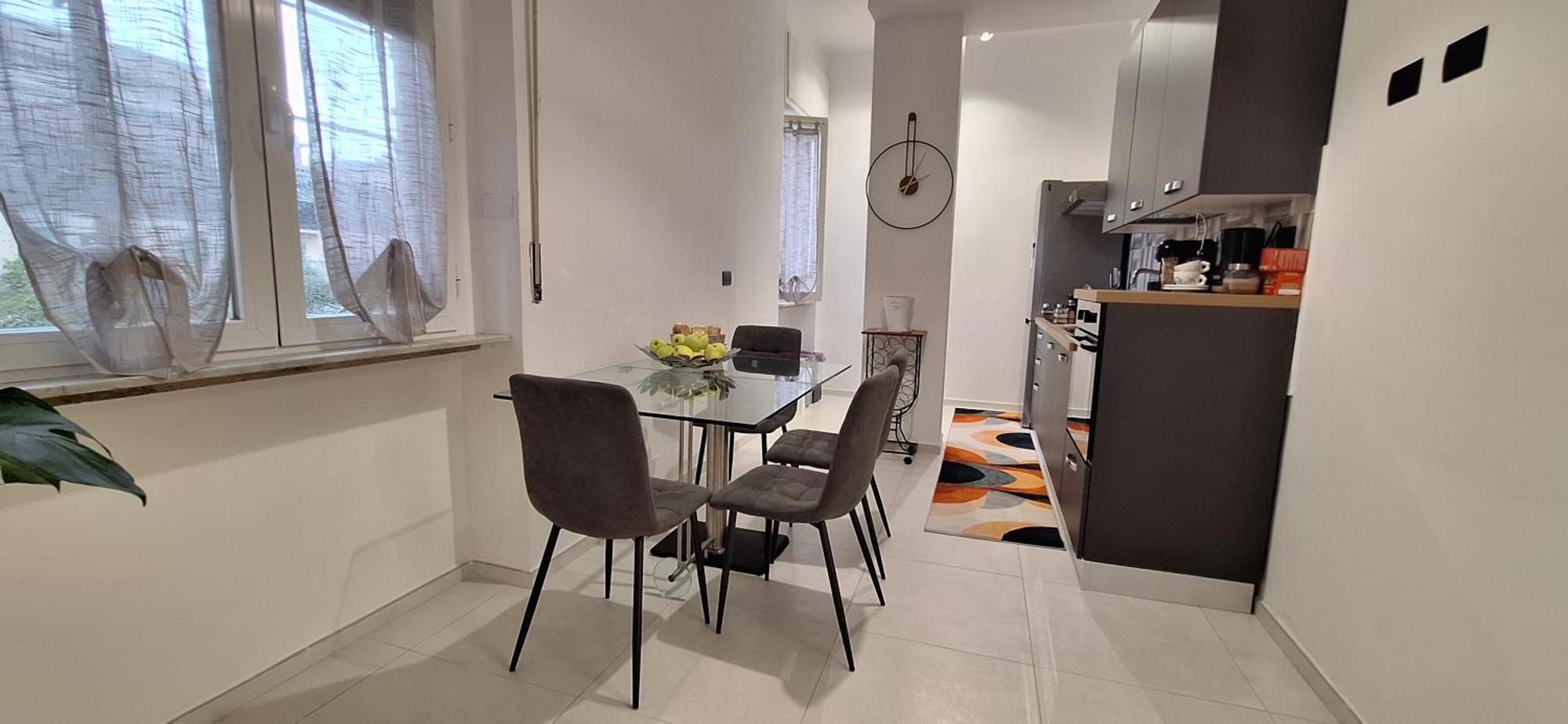 Faby & Fra Apartments Livorno Esterno foto