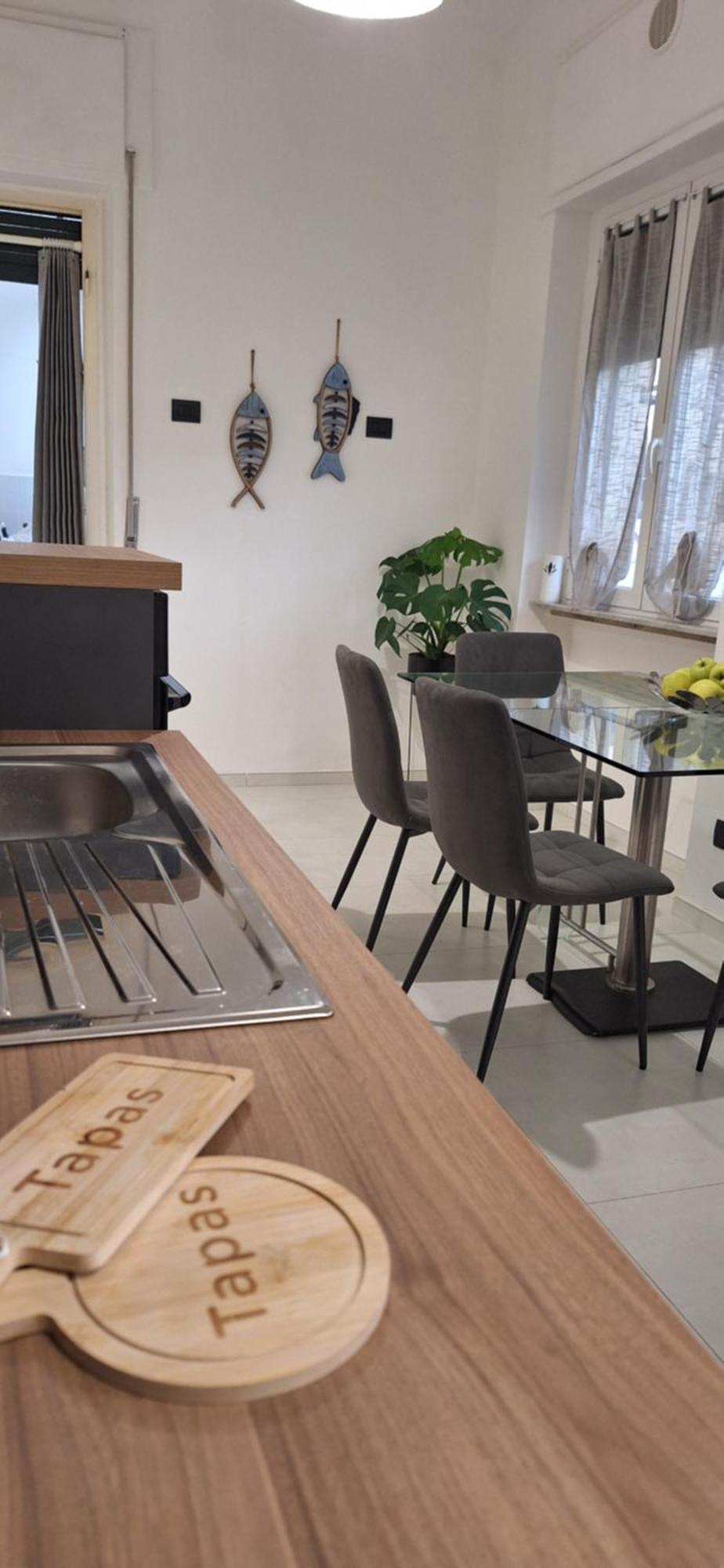 Faby & Fra Apartments Livorno Esterno foto